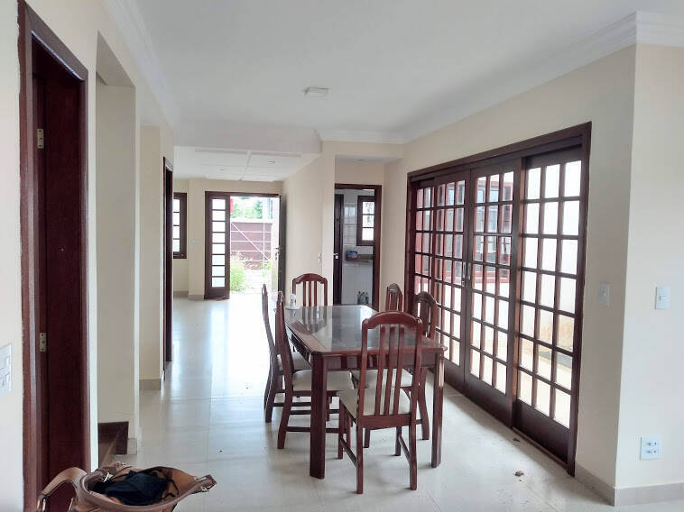 Casa à venda com 3 quartos, 150m² - Foto 6