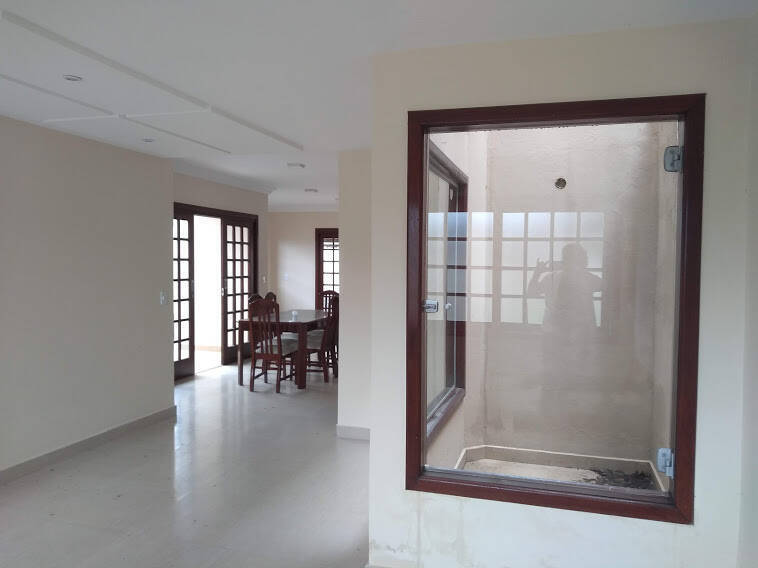 Casa à venda com 3 quartos, 150m² - Foto 10