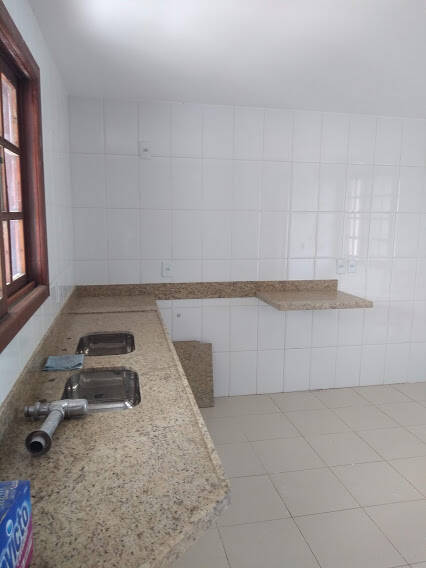 Casa à venda com 3 quartos, 150m² - Foto 13