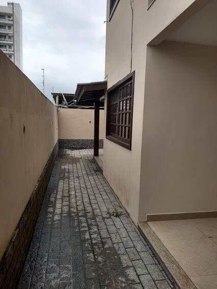 Casa à venda com 3 quartos, 150m² - Foto 16