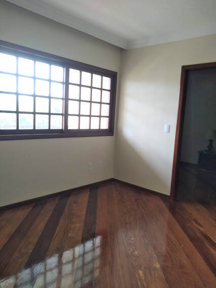 Casa à venda com 3 quartos, 150m² - Foto 20