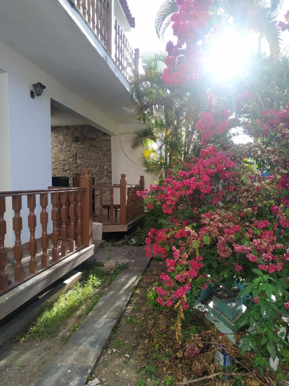 Casa à venda e aluguel com 3 quartos - Foto 2