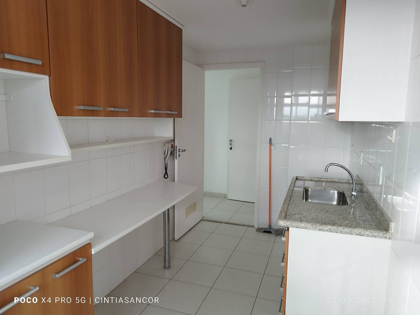 Apartamento à venda com 2 quartos, 70m² - Foto 8