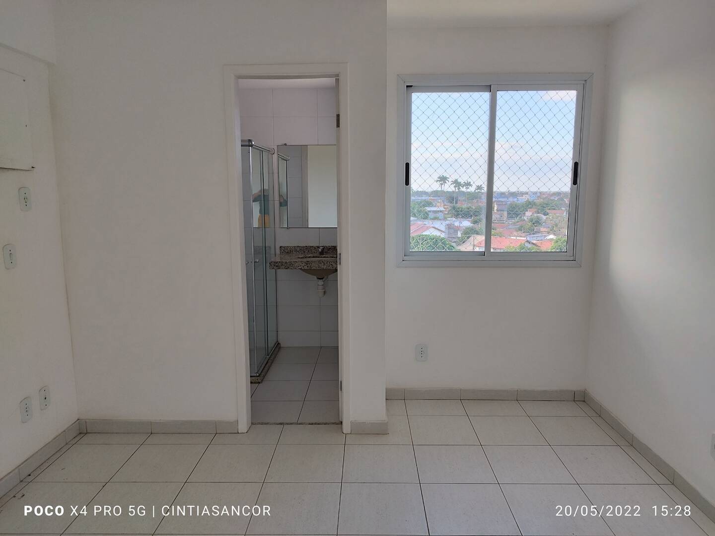 Apartamento à venda com 2 quartos, 70m² - Foto 12