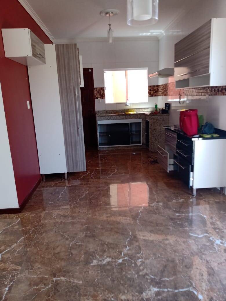 Casa à venda com 3 quartos, 140m² - Foto 3