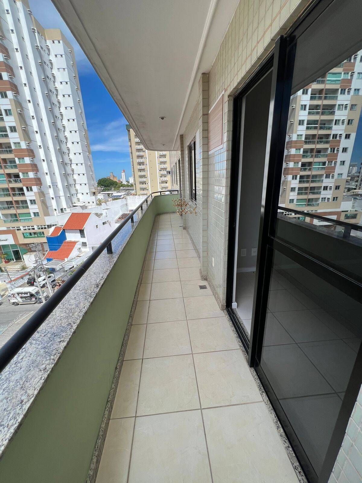 Casa à venda com 2 quartos, 70m² - Foto 3