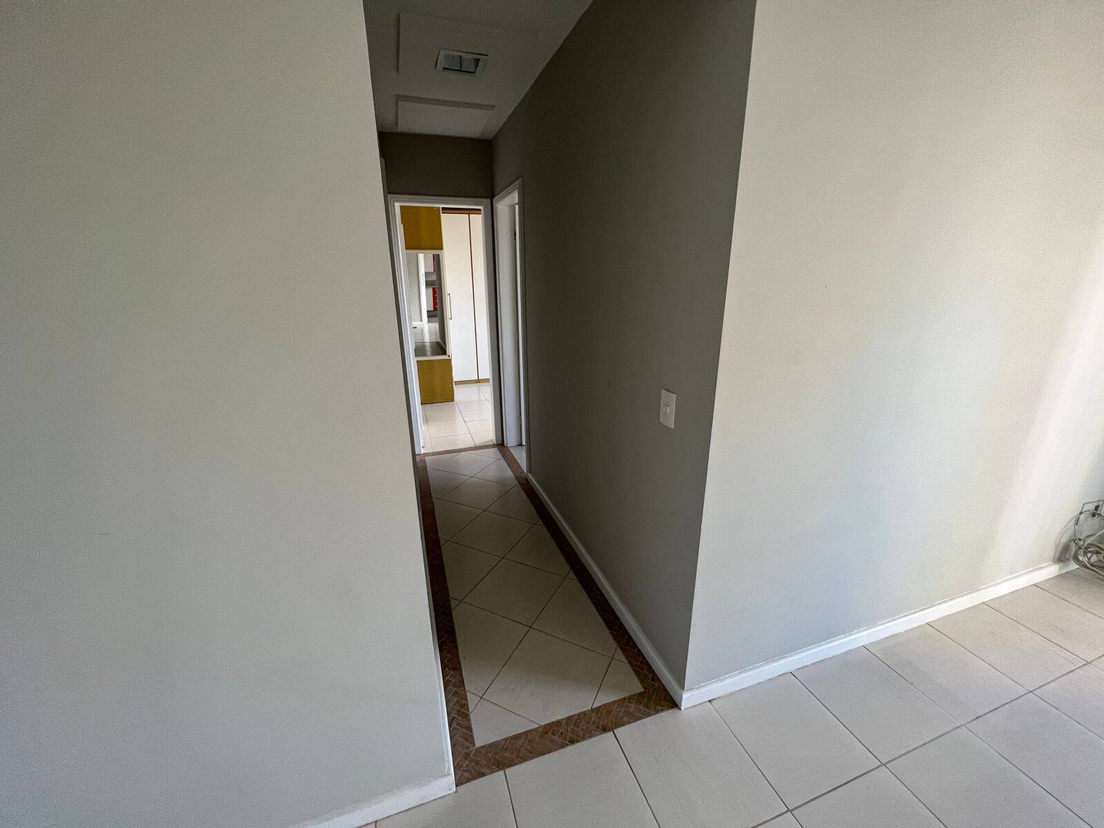Casa à venda com 2 quartos, 70m² - Foto 16