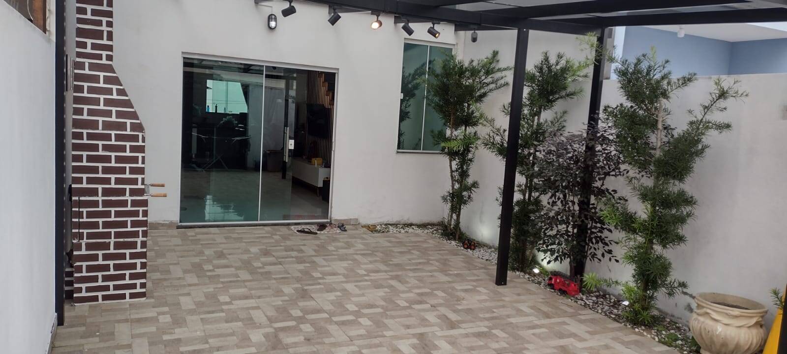 Casa à venda com 2 quartos, 75m² - Foto 3