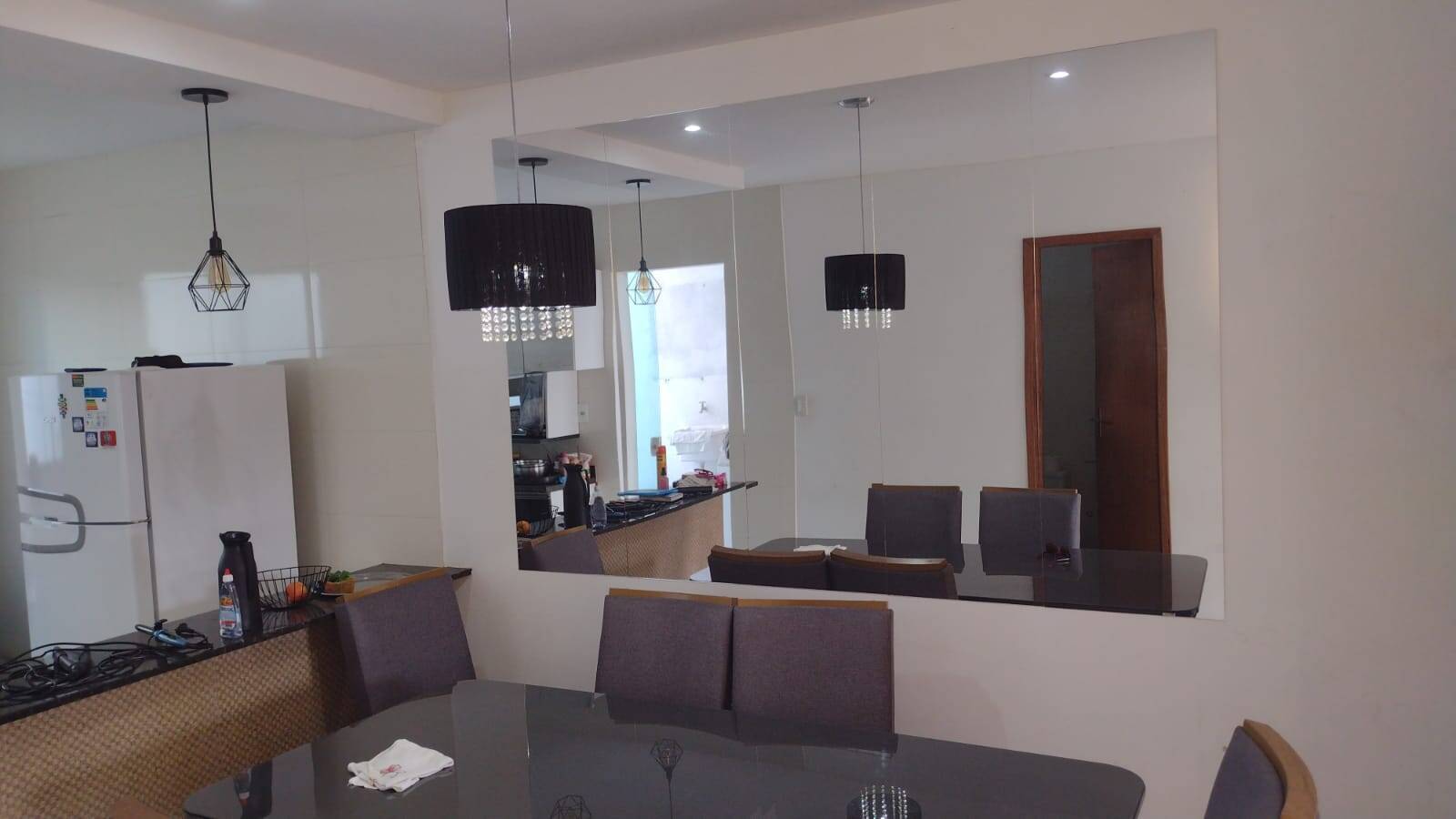 Casa à venda com 2 quartos, 75m² - Foto 4