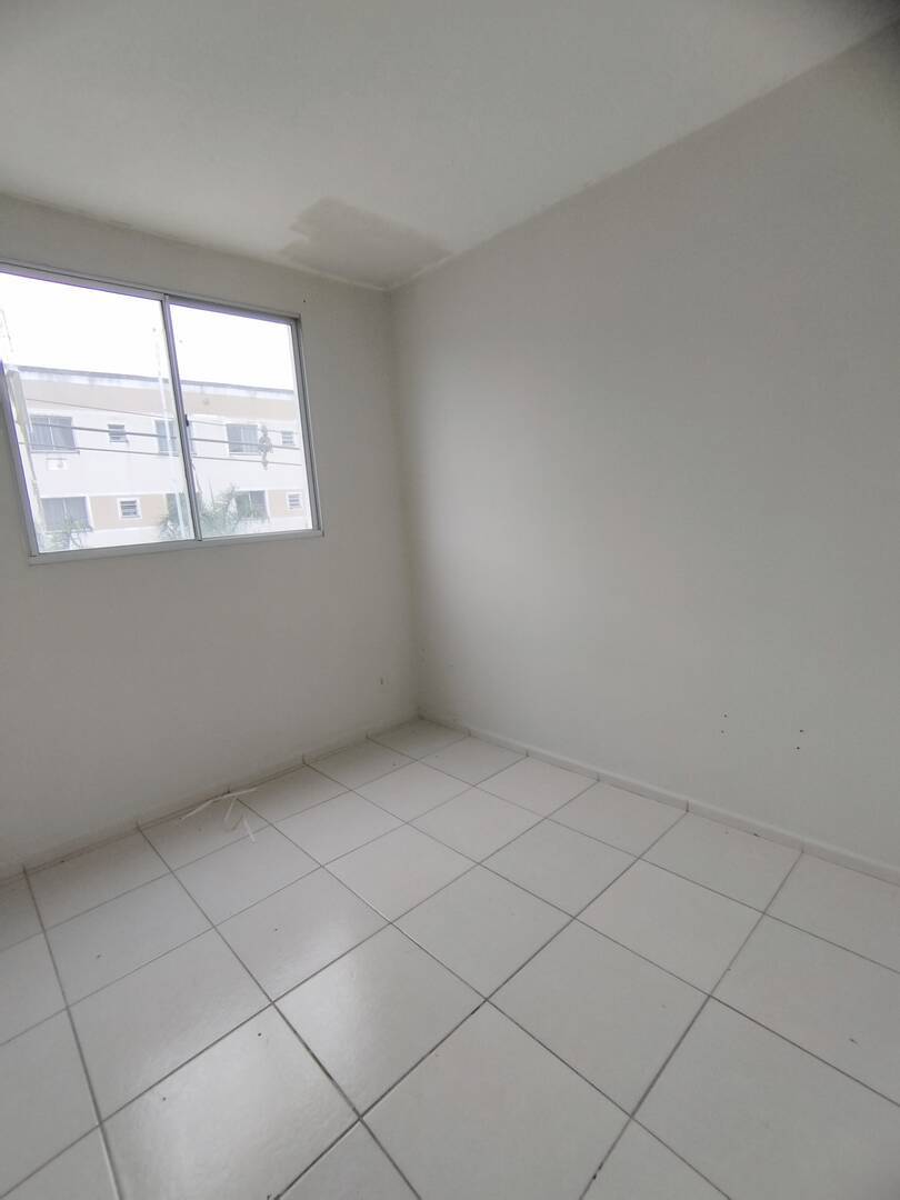 Casa à venda com 2 quartos, 50m² - Foto 5