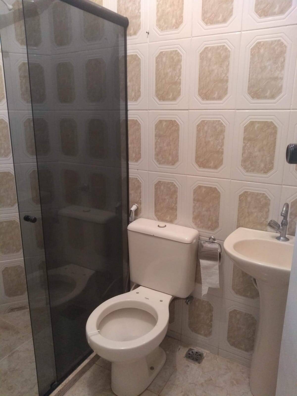 Casa à venda com 2 quartos, 100m² - Foto 3