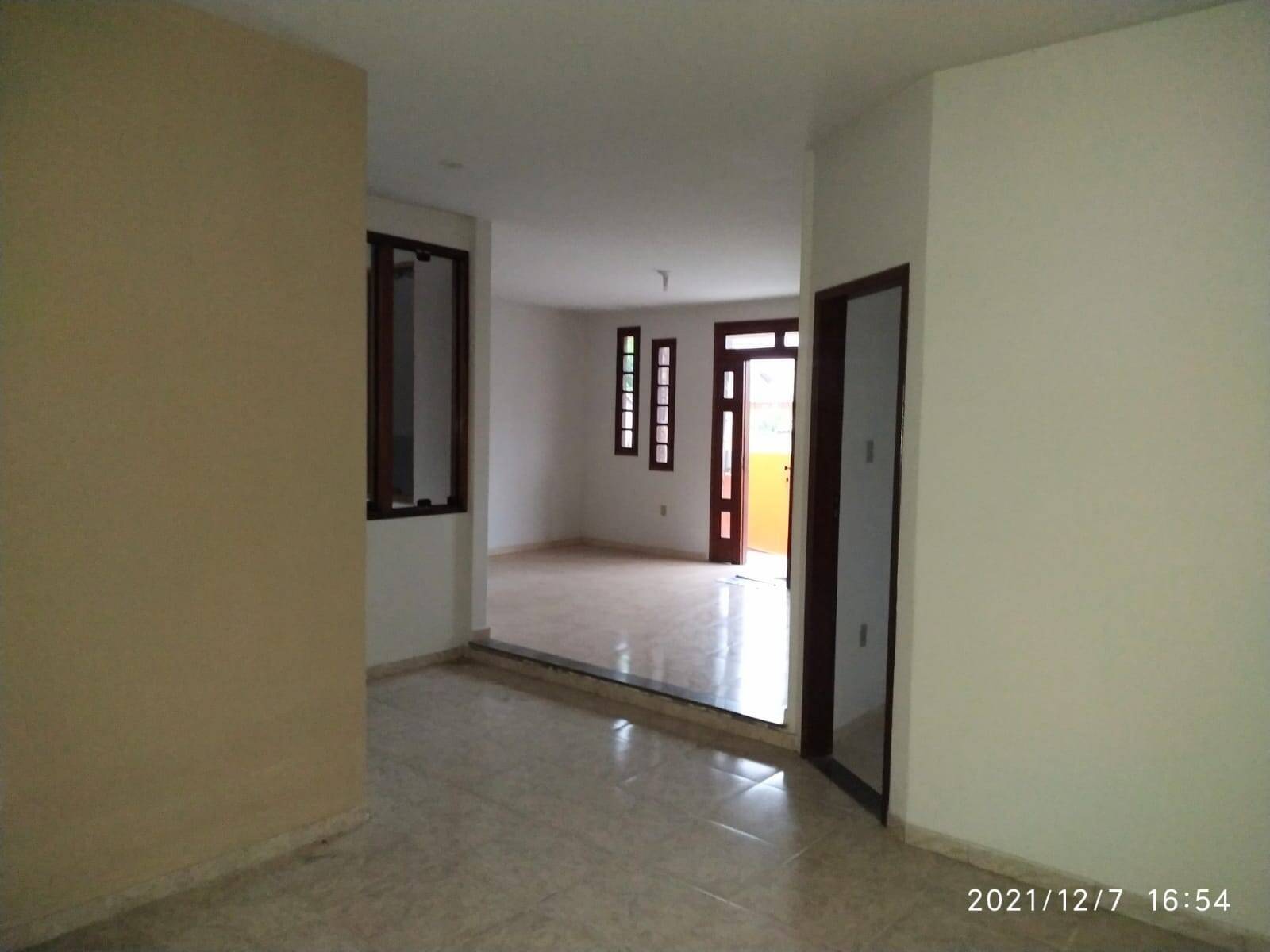 Casa à venda com 2 quartos, 100m² - Foto 12