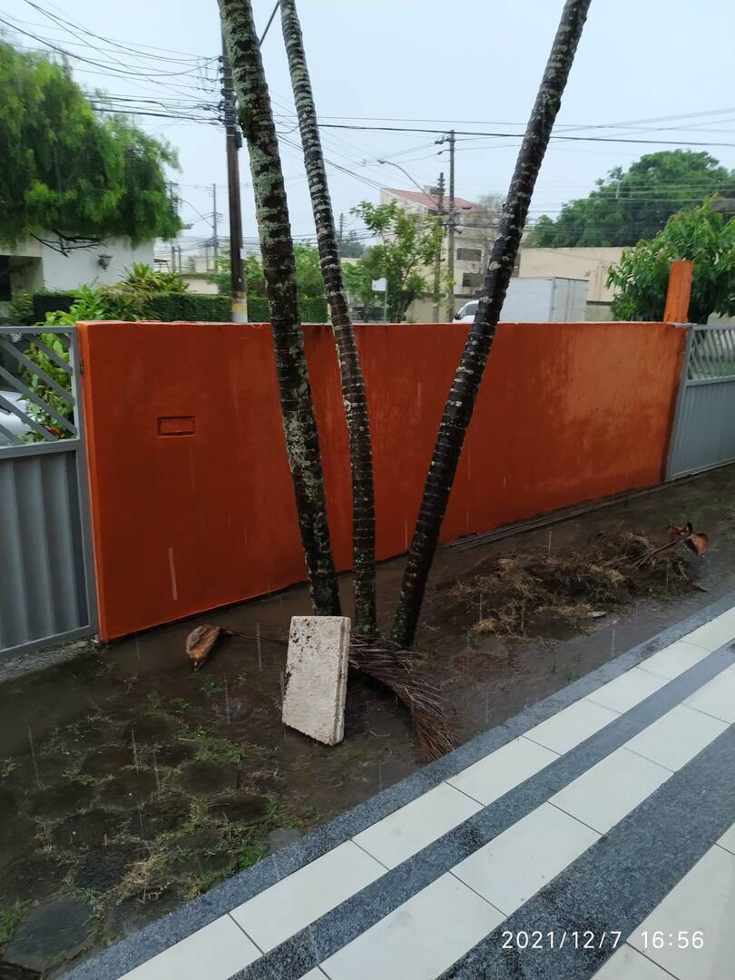 Casa à venda com 2 quartos, 100m² - Foto 16