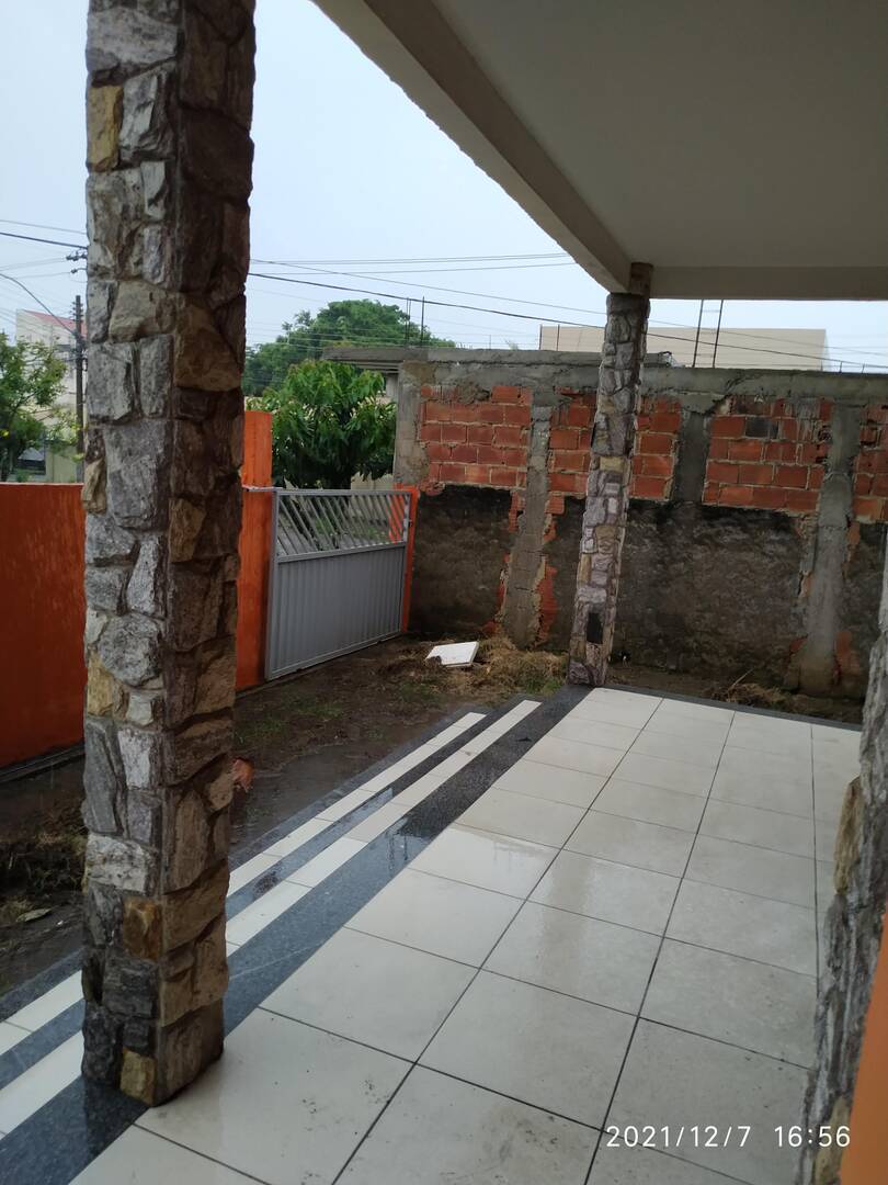 Casa à venda com 2 quartos, 100m² - Foto 19