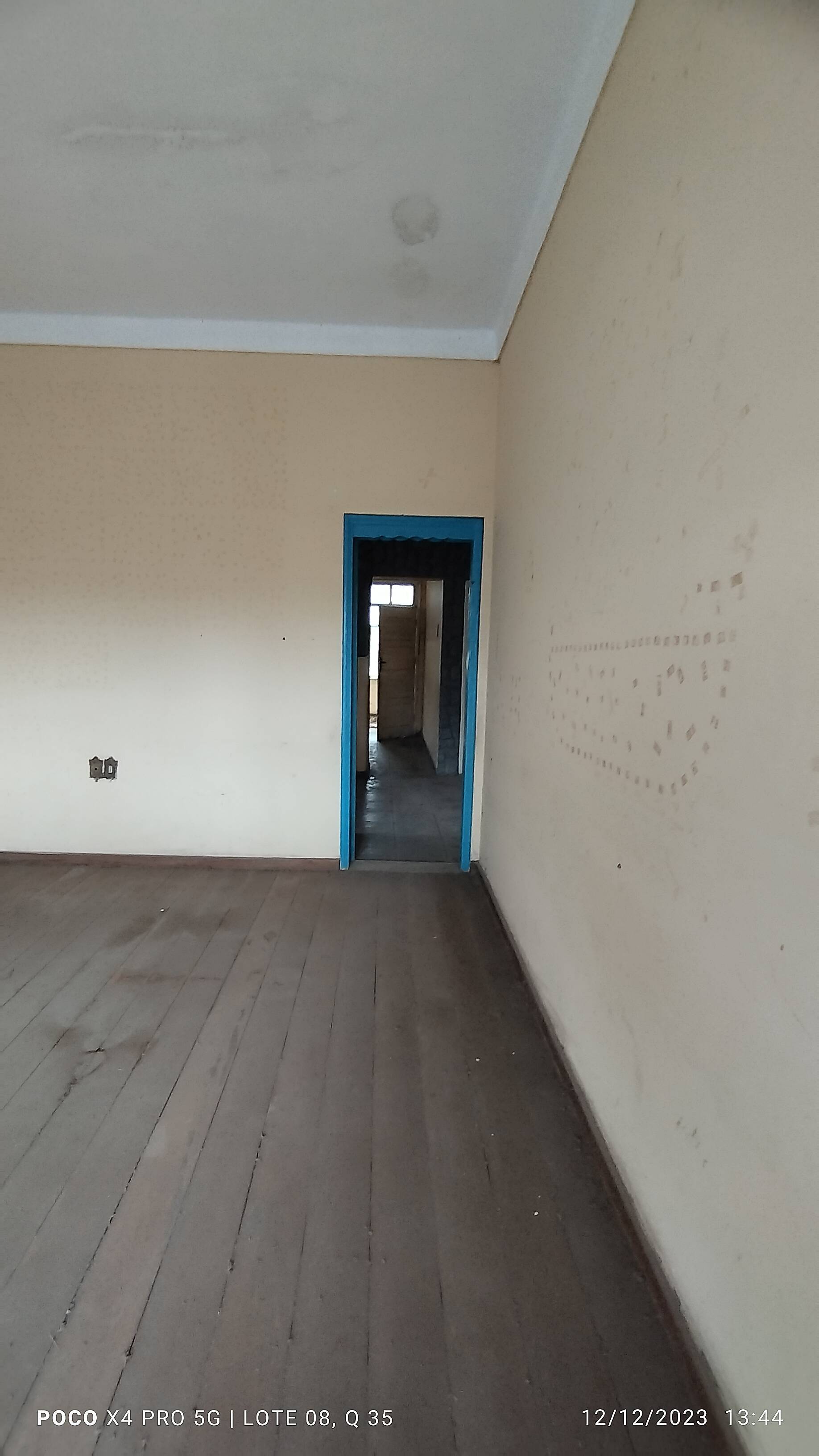 Casa à venda e aluguel com 3 quartos, 250m² - Foto 12