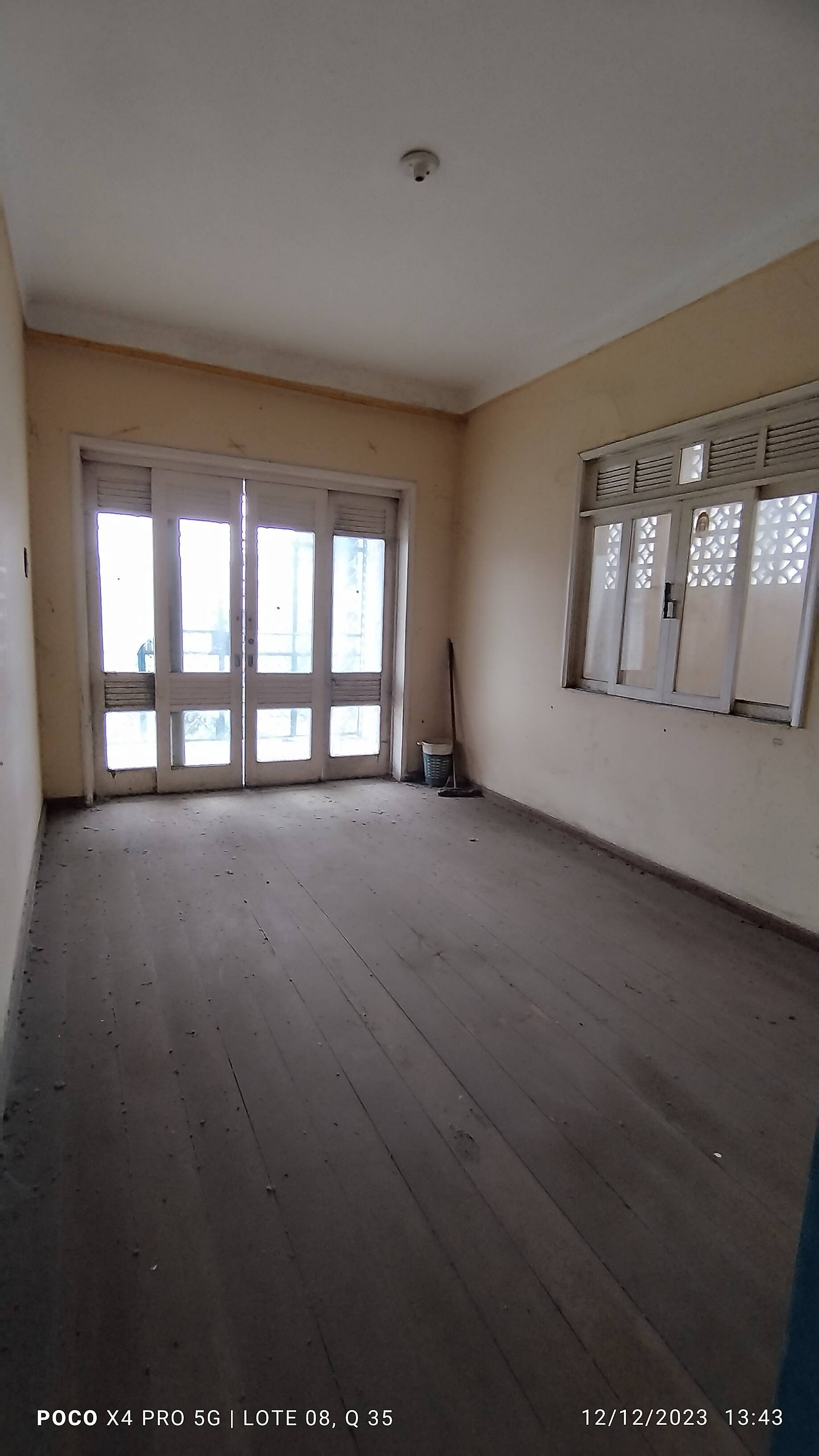 Casa à venda e aluguel com 3 quartos, 250m² - Foto 13