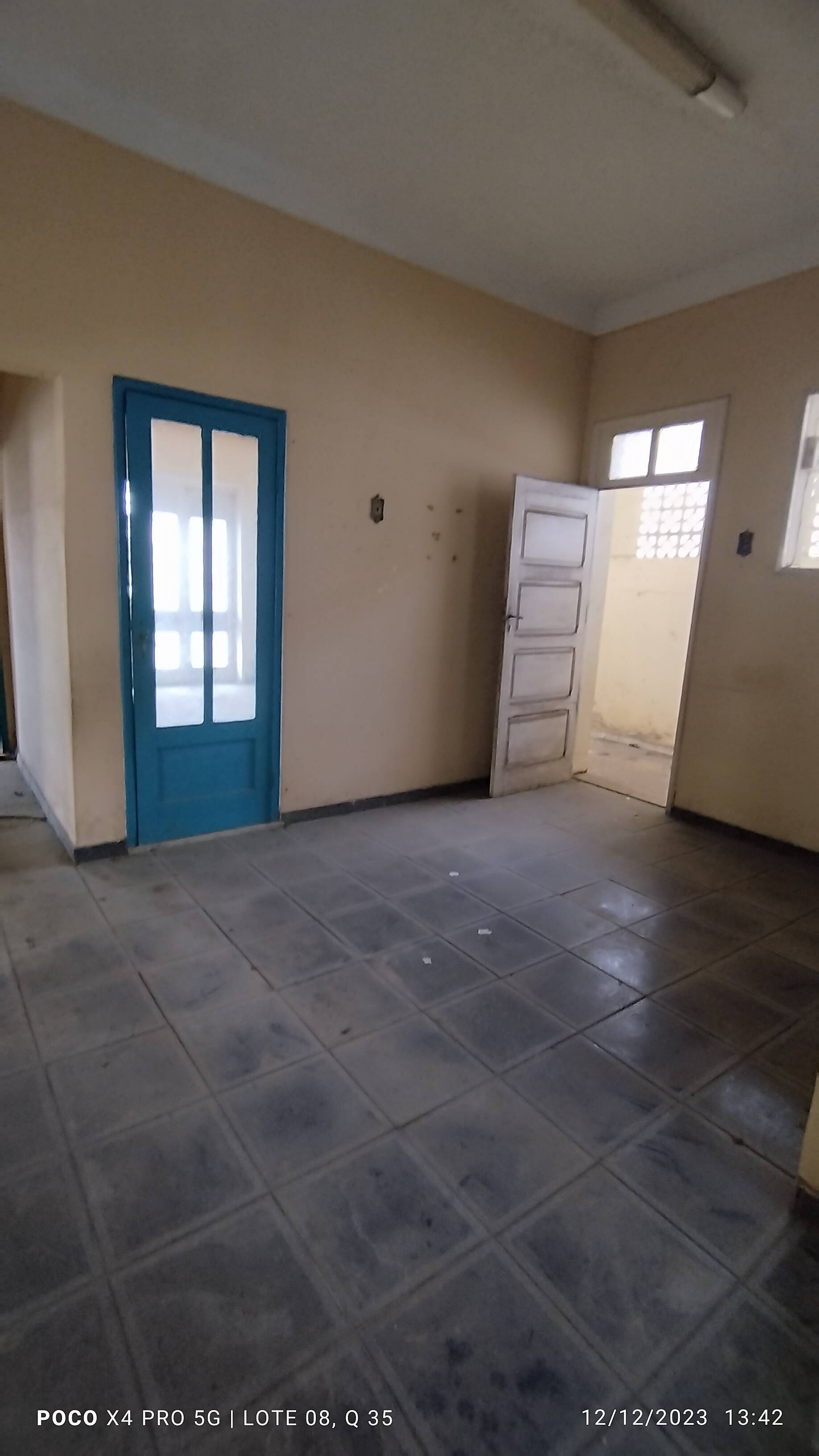 Casa à venda e aluguel com 3 quartos, 250m² - Foto 15