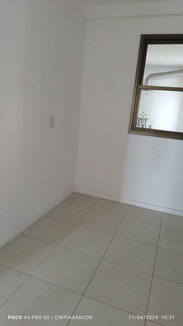 Apartamento à venda com 3 quartos, 99m² - Foto 10