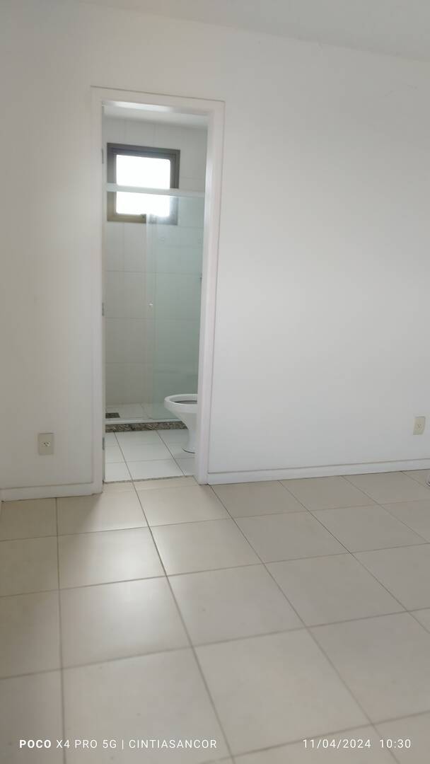 Apartamento à venda com 3 quartos, 99m² - Foto 13