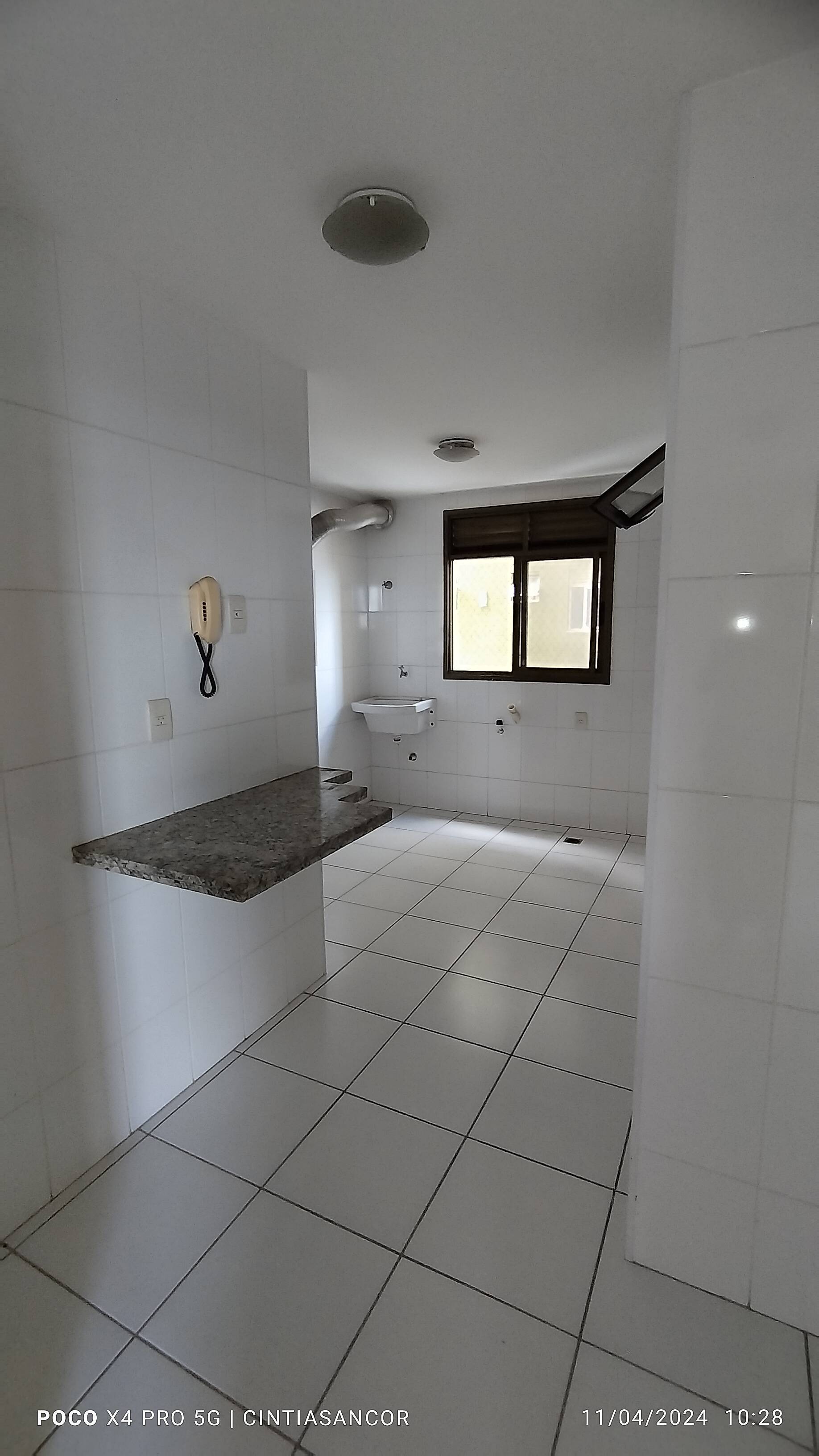 Apartamento à venda com 3 quartos, 99m² - Foto 25