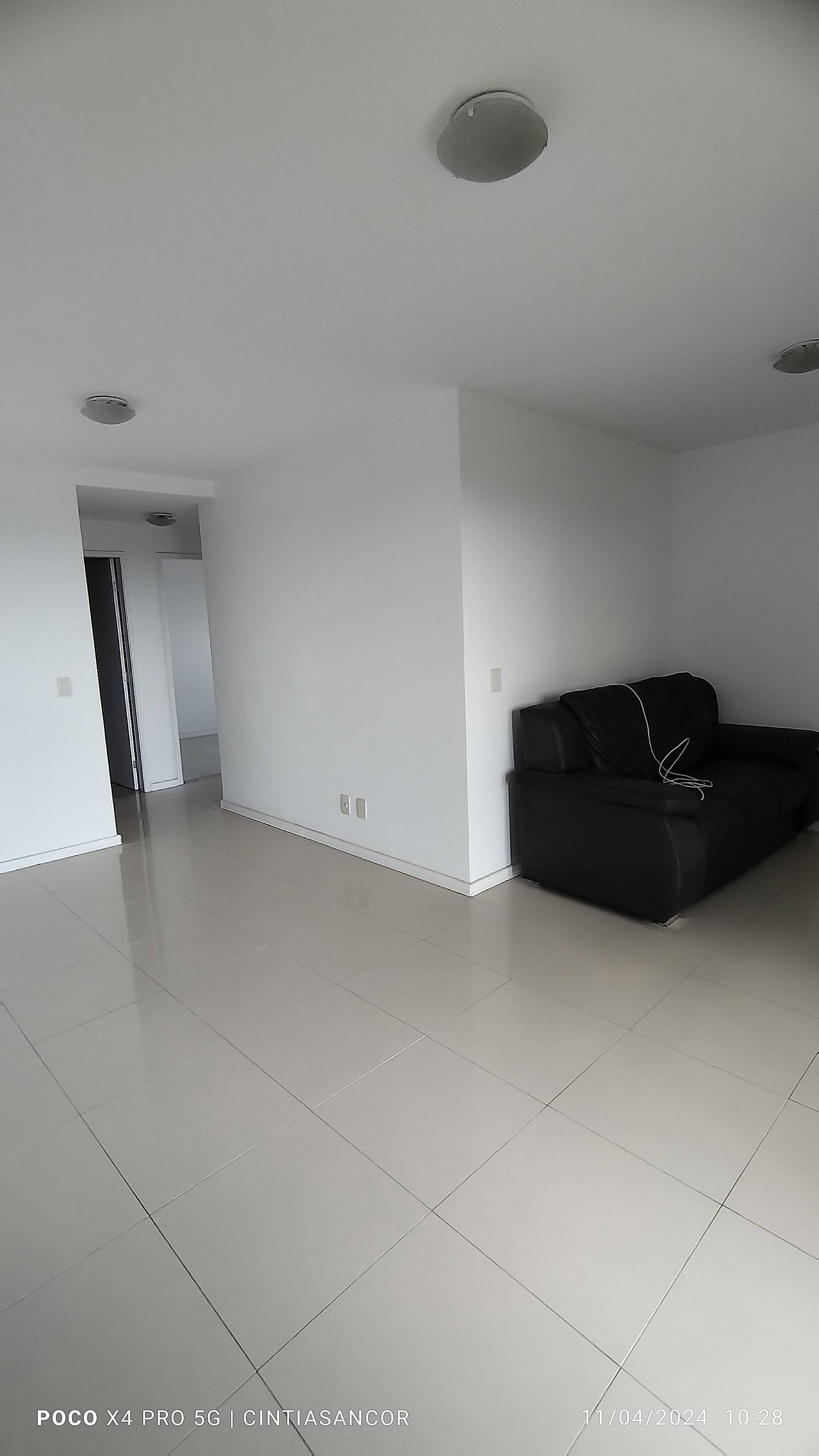 Apartamento à venda com 3 quartos, 99m² - Foto 32