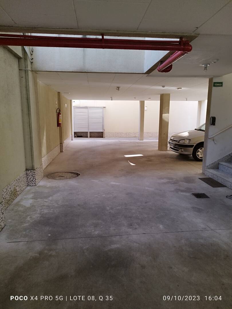 Apartamento à venda com 2 quartos, 70m² - Foto 12