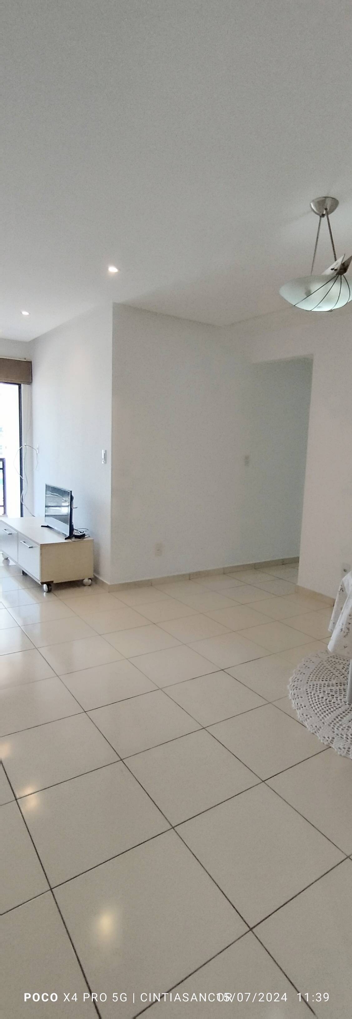 Apartamento à venda com 3 quartos, 98m² - Foto 1