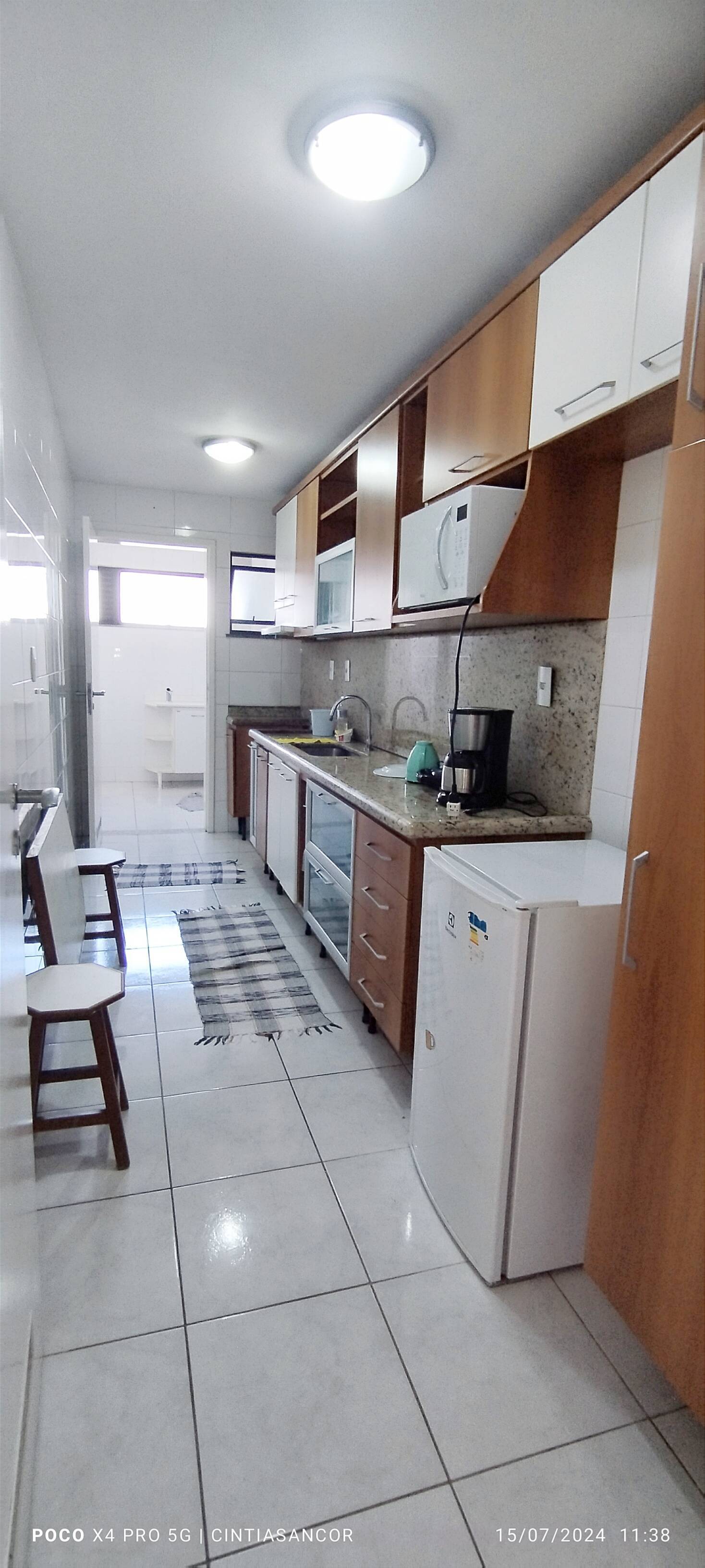 Apartamento à venda com 3 quartos, 98m² - Foto 9