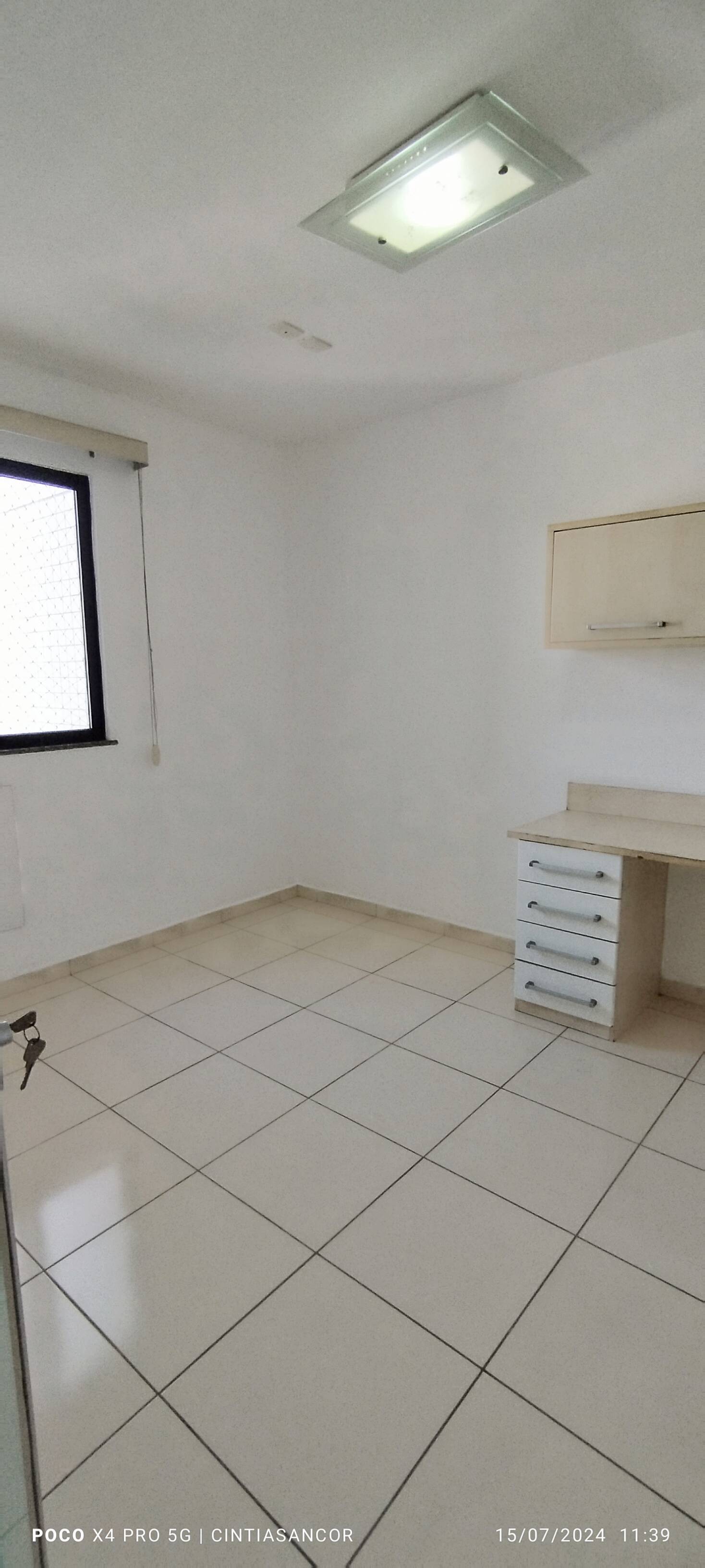 Apartamento à venda com 3 quartos, 98m² - Foto 14
