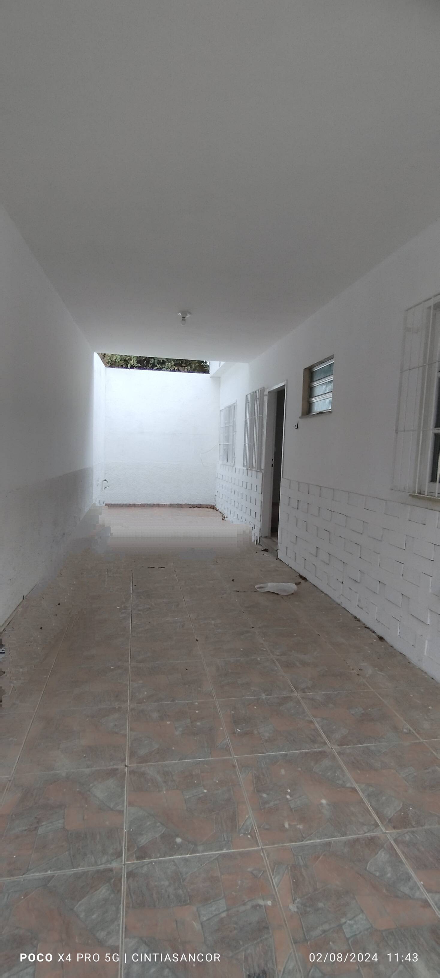 Casa à venda com 2 quartos, 110m² - Foto 17