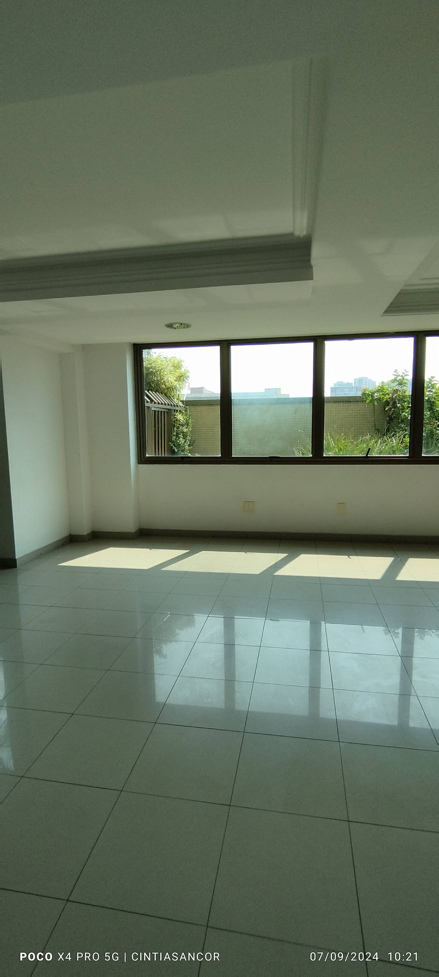 Apartamento à venda com 3 quartos - Foto 2