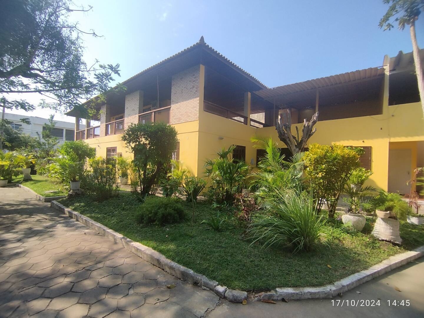 Casa à venda com 5 quartos, 1400m² - Foto 4