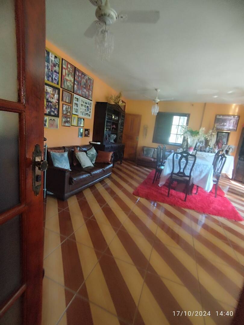 Casa à venda com 5 quartos, 1400m² - Foto 19