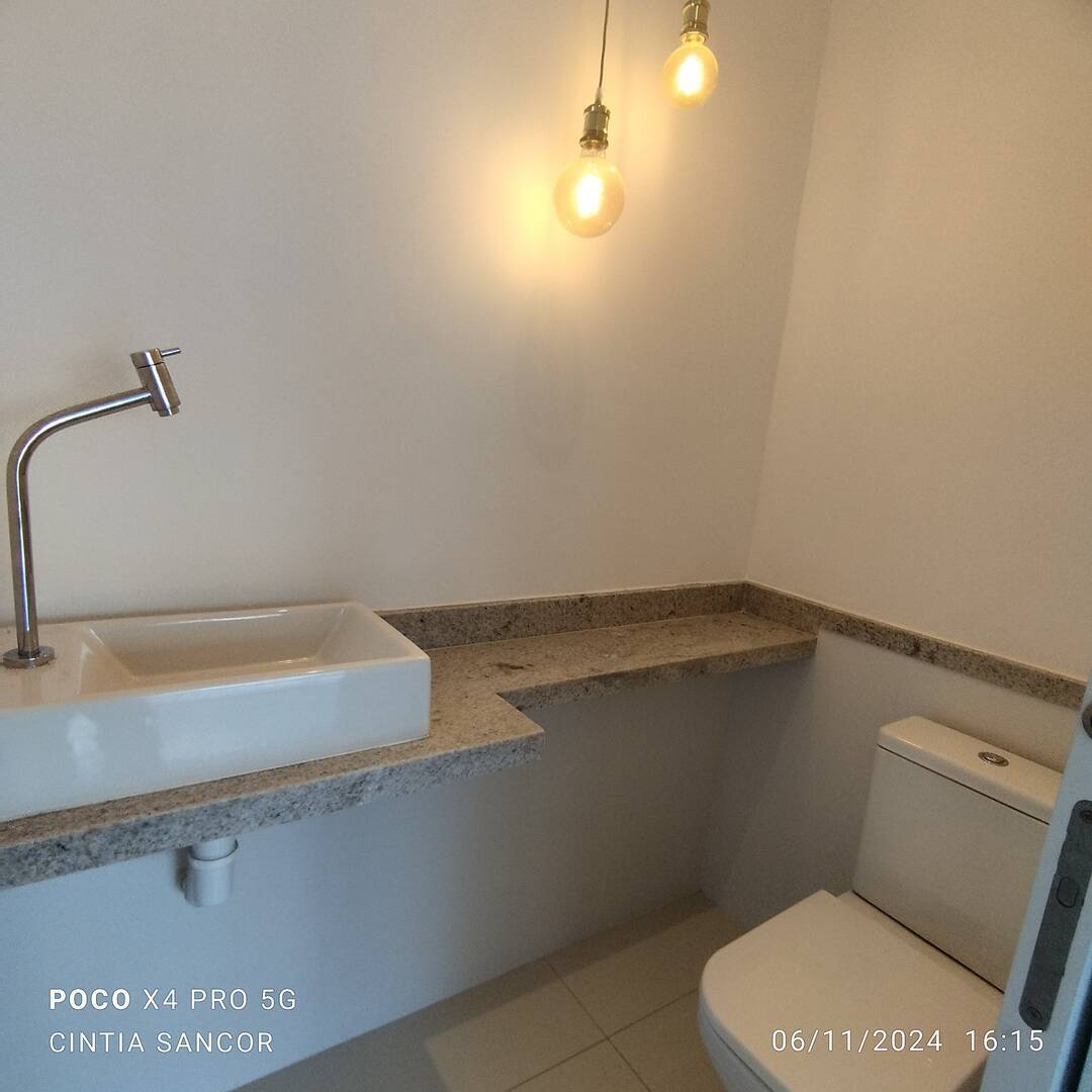 Apartamento para alugar com 2 quartos, 98m² - Foto 14
