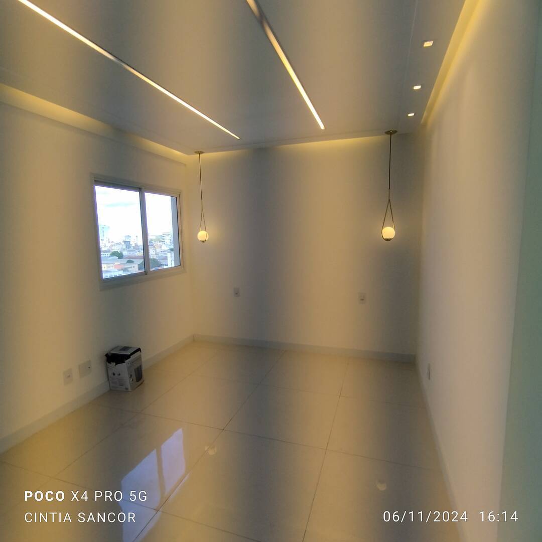 Apartamento para alugar com 2 quartos, 98m² - Foto 15