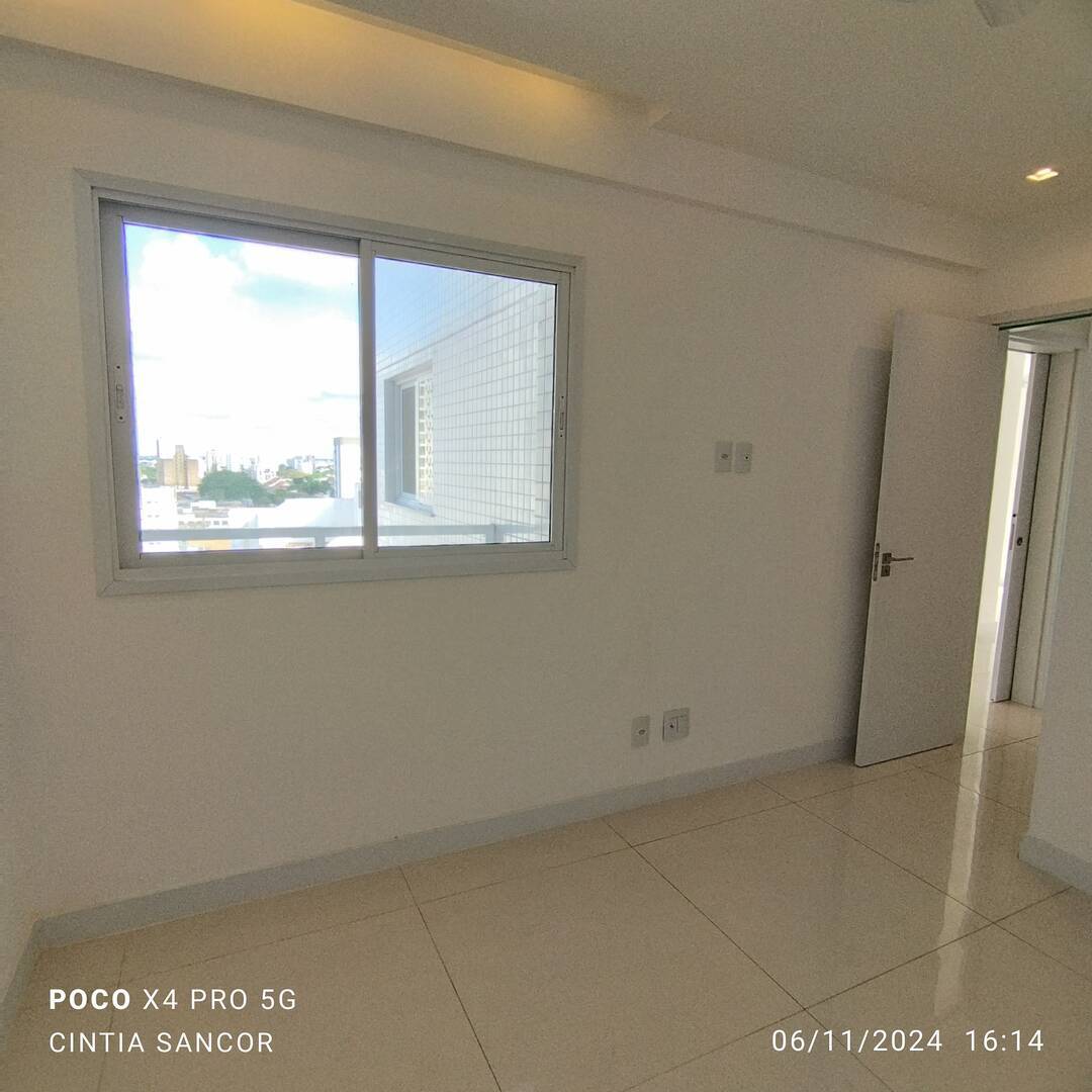 Apartamento para alugar com 2 quartos, 98m² - Foto 18