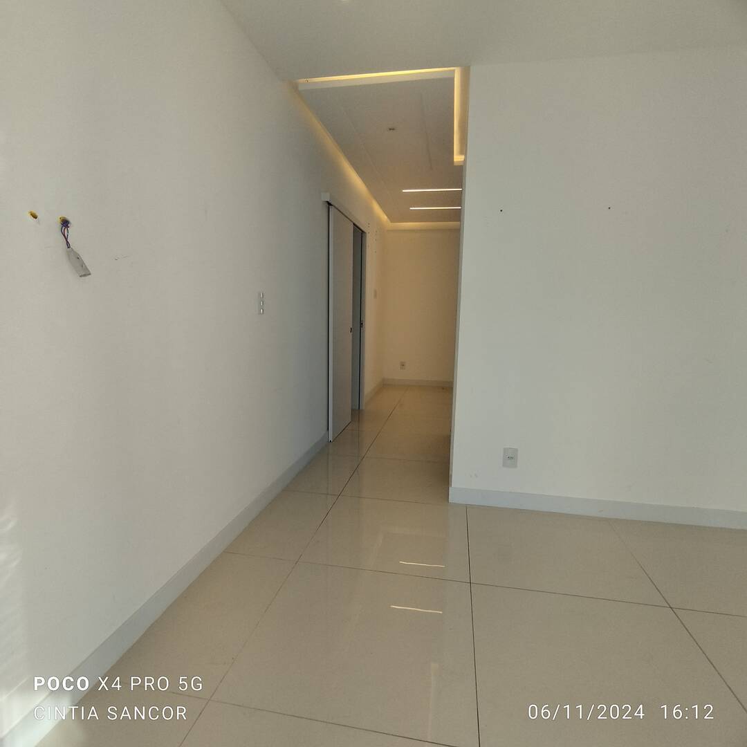 Apartamento para alugar com 2 quartos, 98m² - Foto 23