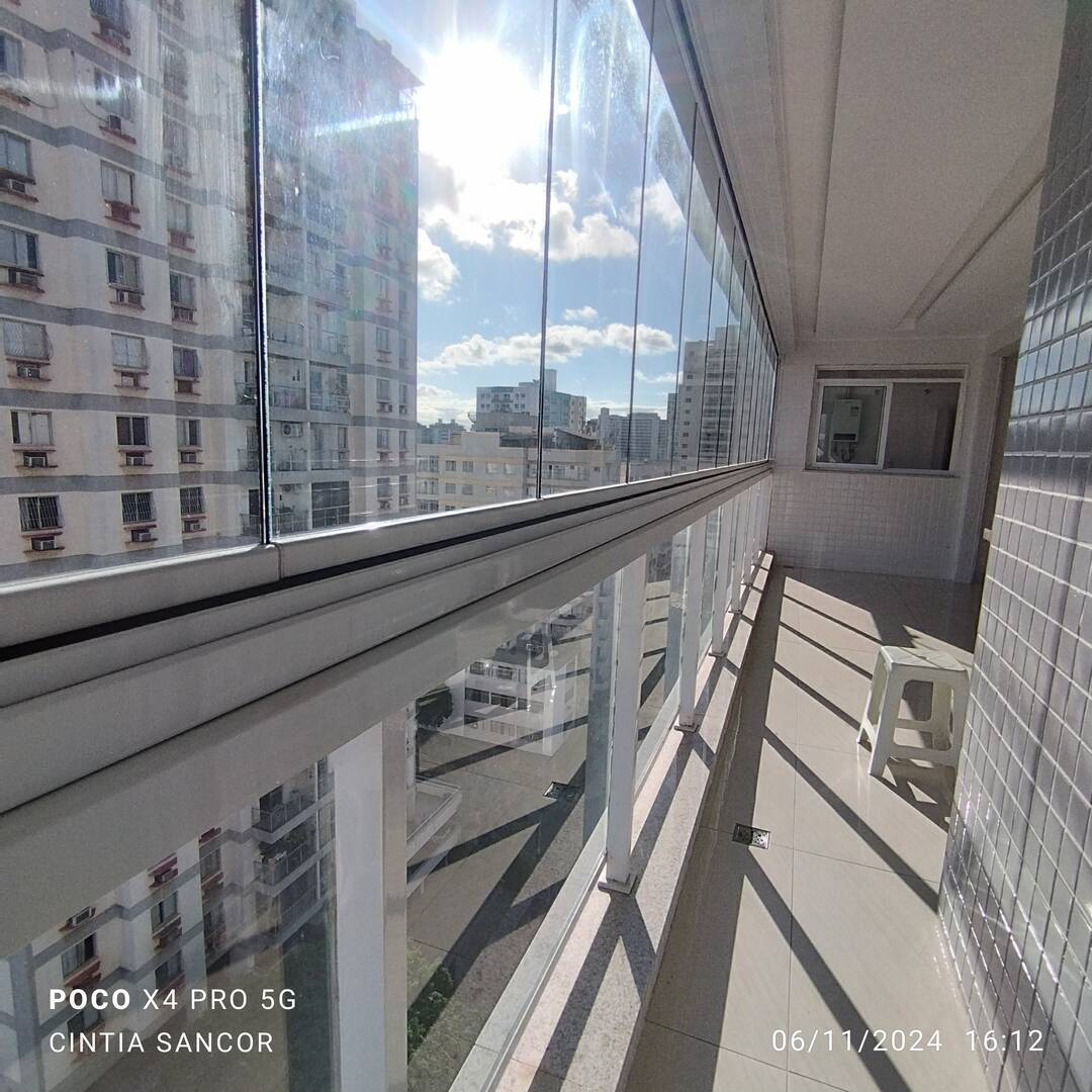 Apartamento para alugar com 2 quartos, 98m² - Foto 25