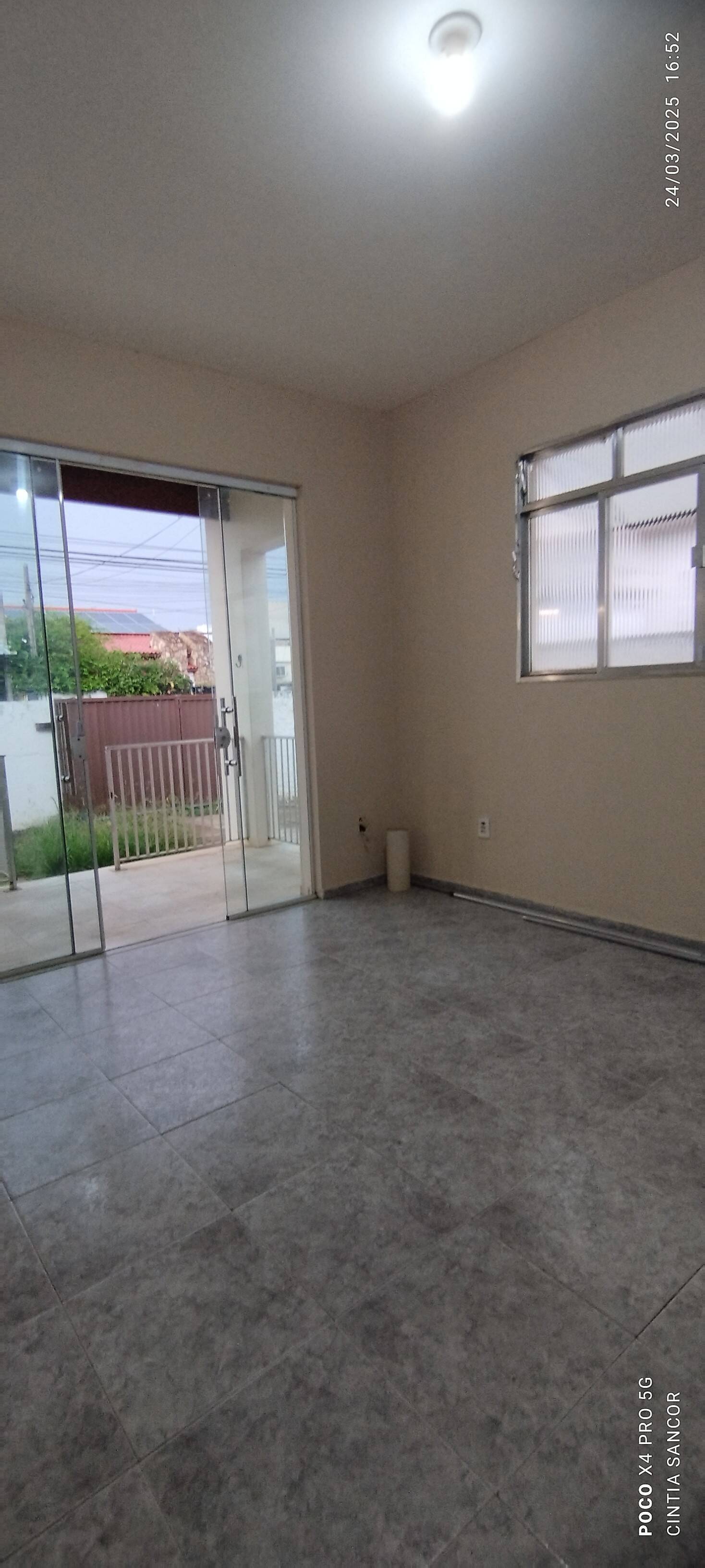 Casa à venda com 4 quartos, 150m² - Foto 3