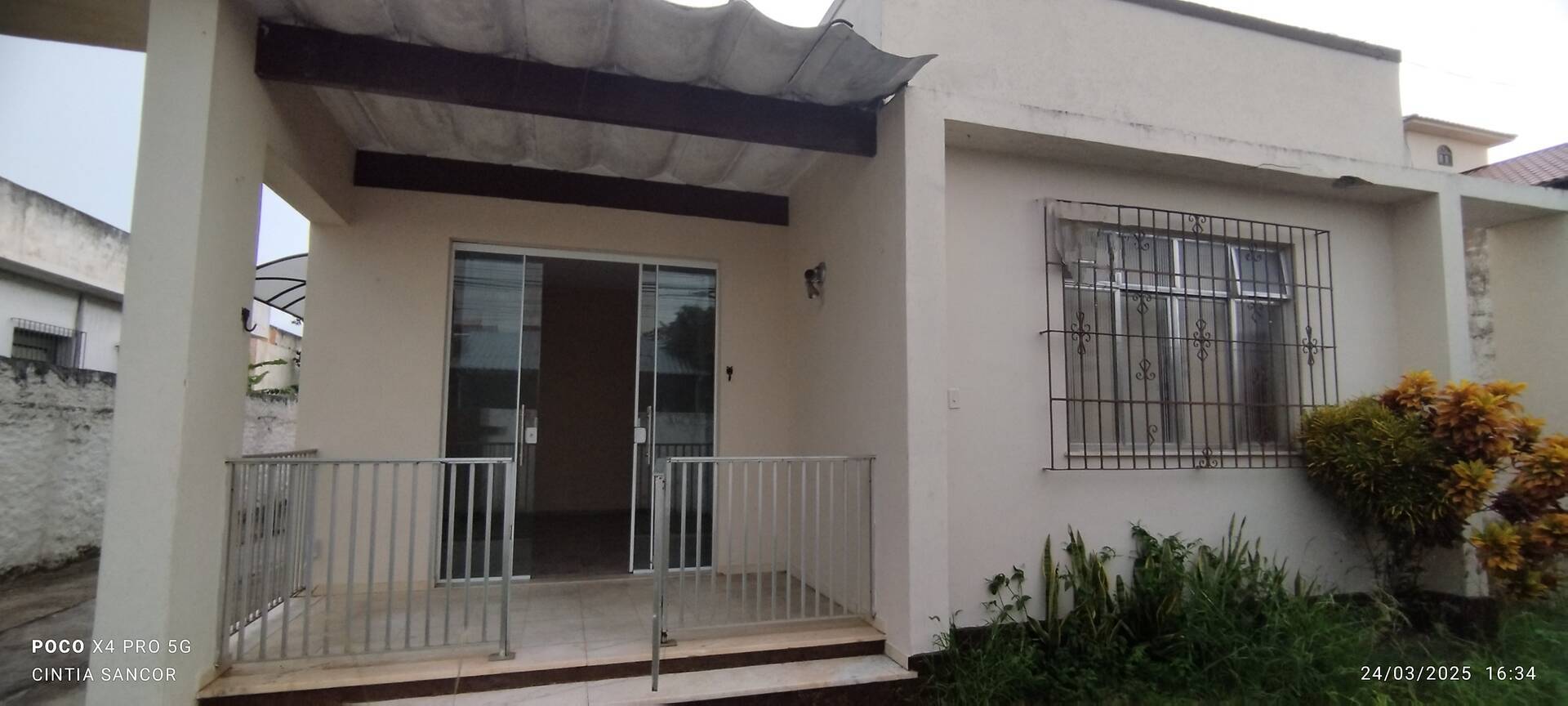 Casa à venda com 4 quartos, 150m² - Foto 12