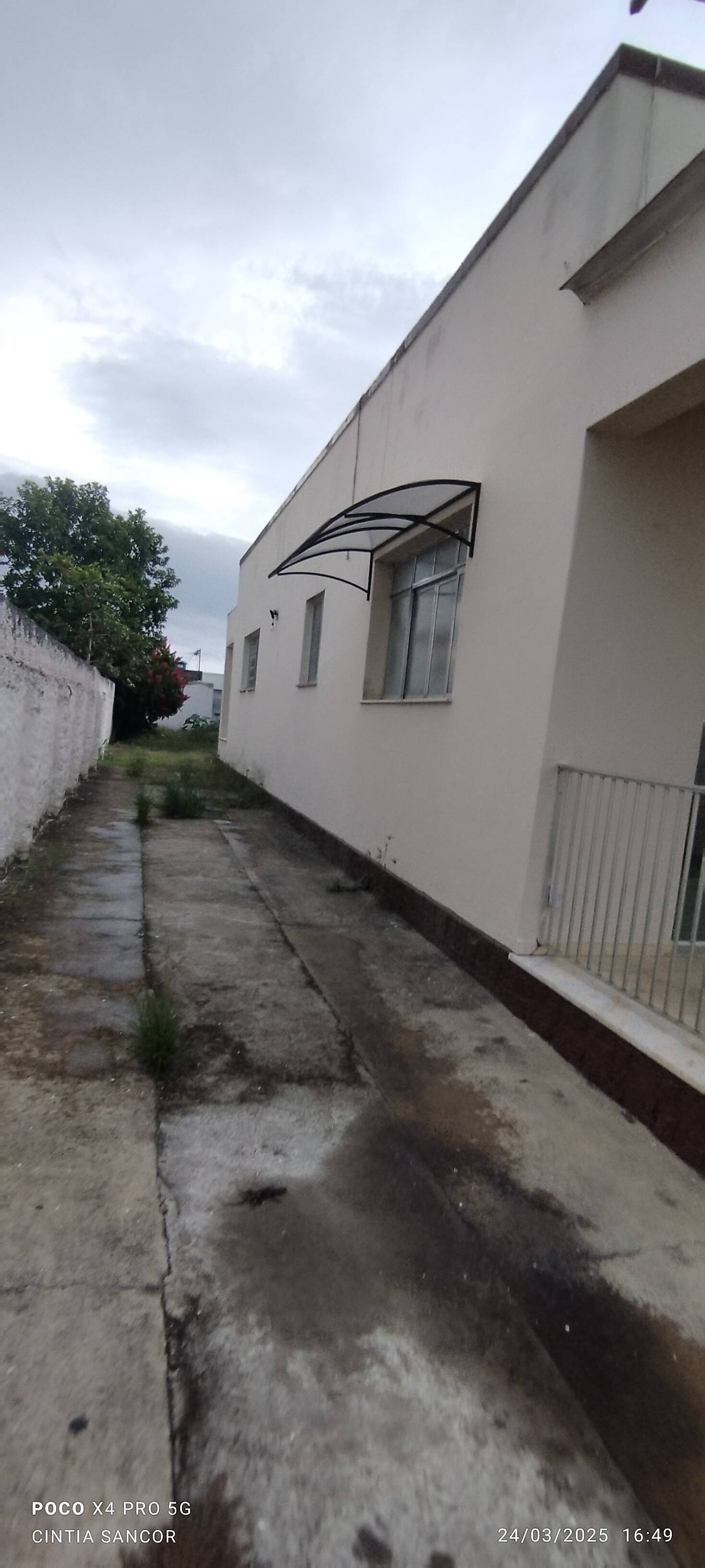 Casa à venda com 4 quartos, 150m² - Foto 25