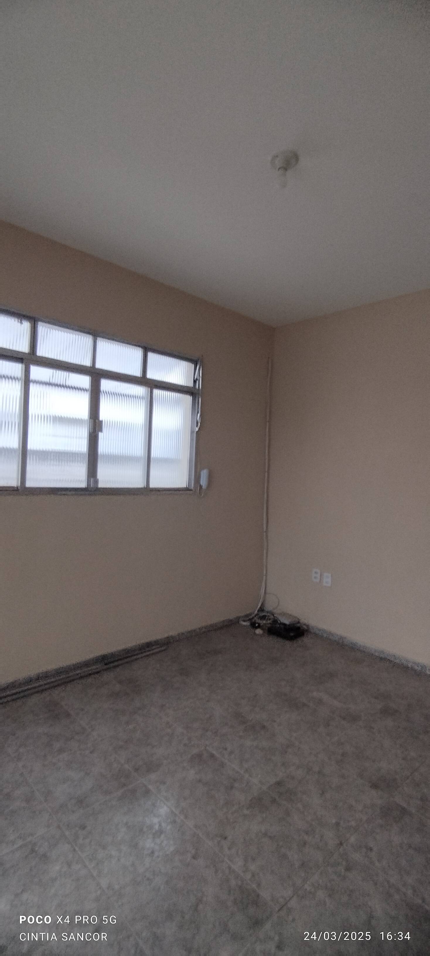 Casa à venda com 4 quartos, 150m² - Foto 39
