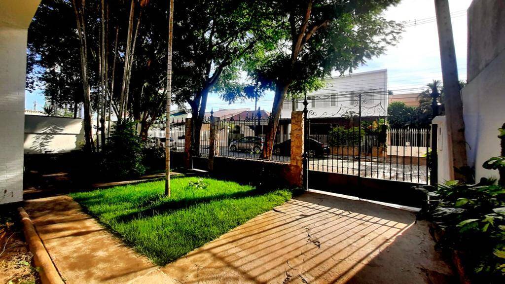 Casa, 3 quartos, 250 m² - Foto 3