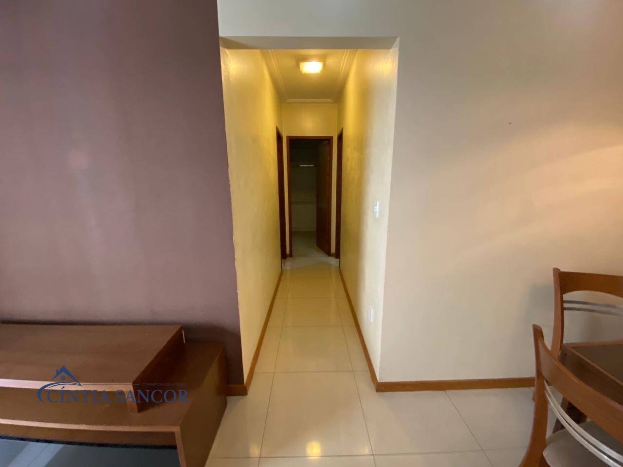 Apartamento para alugar com 2 quartos, 70m² - Foto 8