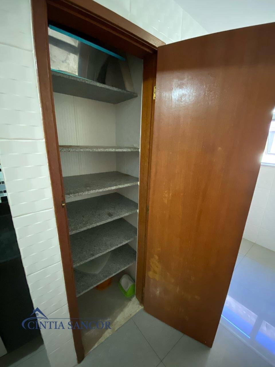 Apartamento para alugar com 2 quartos, 70m² - Foto 7