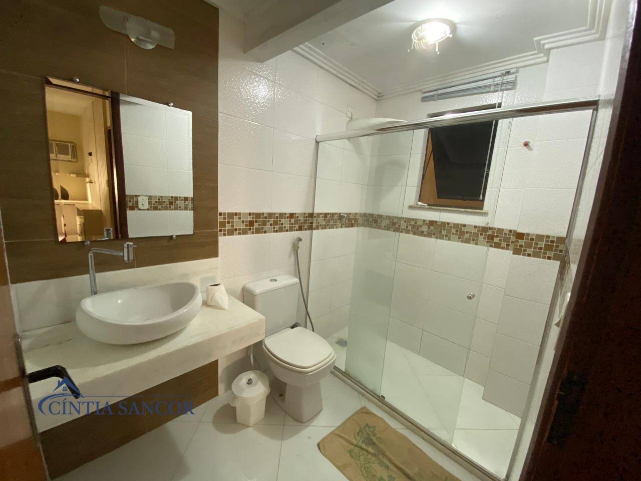 Apartamento para alugar com 2 quartos, 70m² - Foto 9