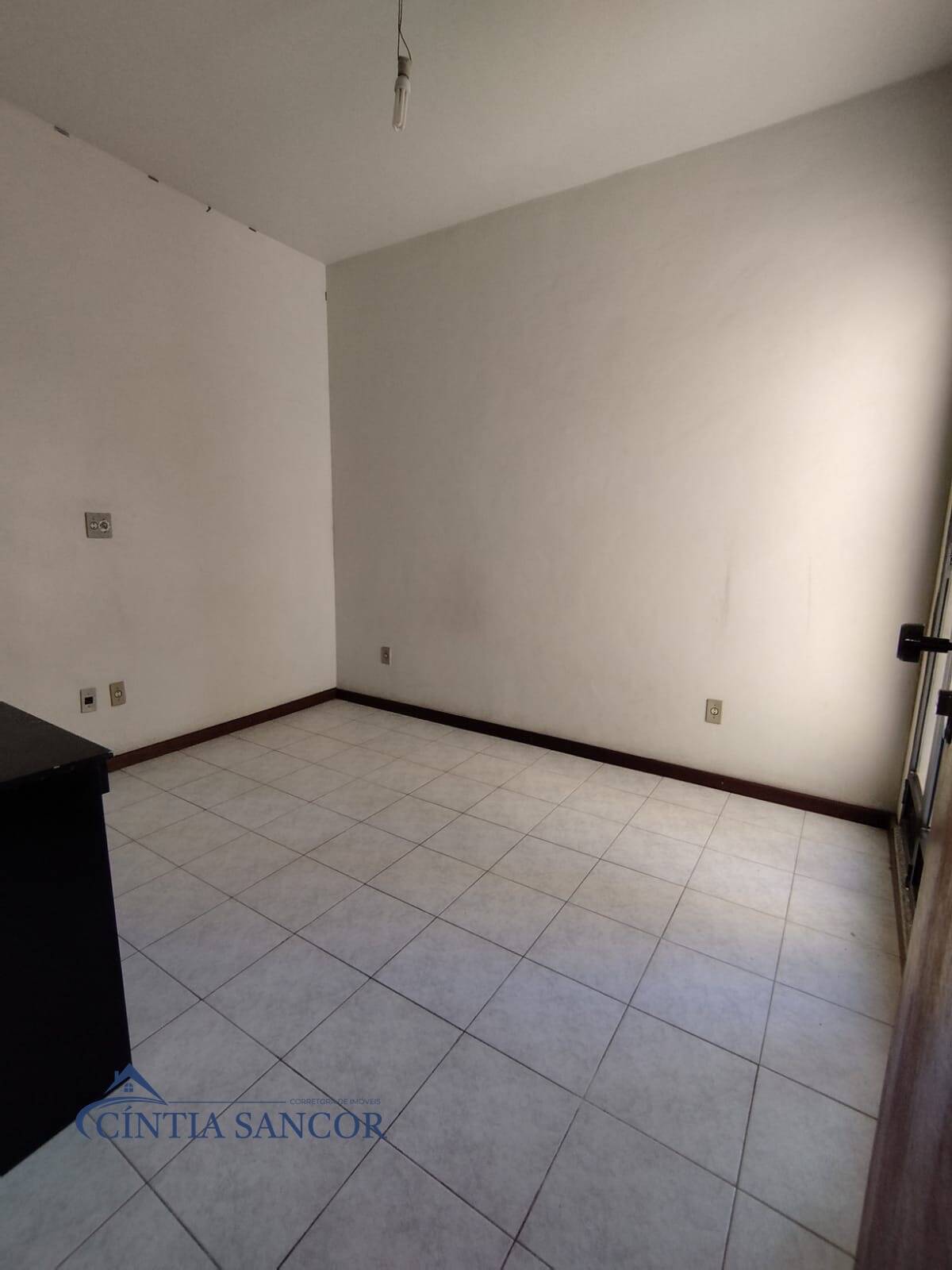 Apartamento à venda e aluguel com 2 quartos, 60m² - Foto 8