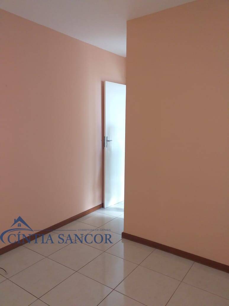 Apartamento à venda com 2 quartos, 72m² - Foto 11