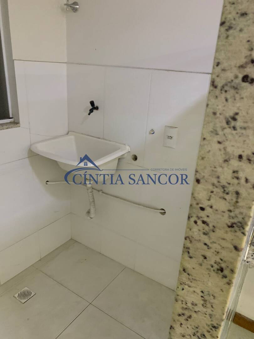Apartamento para alugar com 2 quartos, 75m² - Foto 7