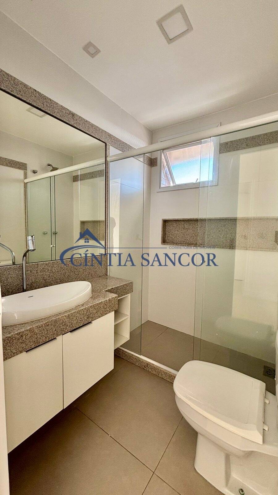 Apartamento à venda com 2 quartos, 72m² - Foto 3